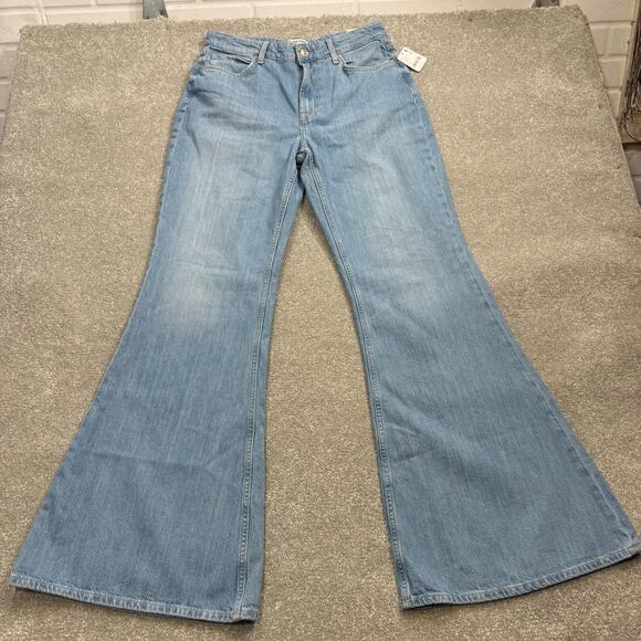 We the Free People NWT Avalon Drapey Flare Jeans Sz 28 Short Oversized Baggy - Picture 7 of 15